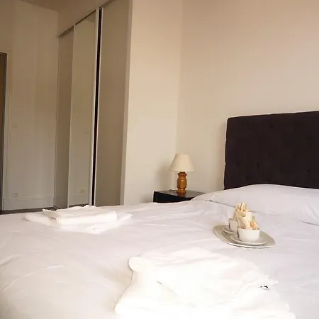 T2 Vue Directe Port Vieux Apartment